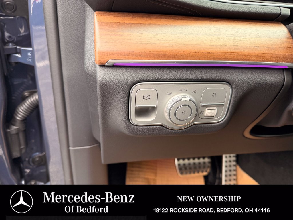 Used 2026 Mercedes-Benz GLS 450 4MATIC image 9