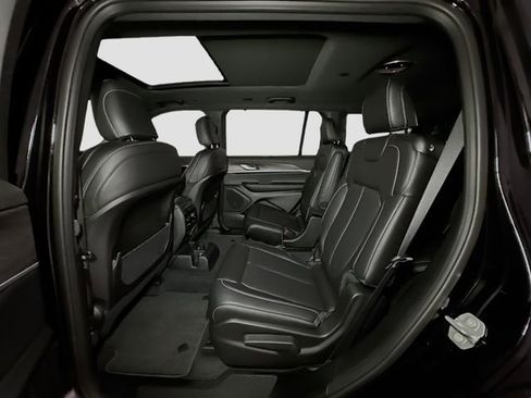 New 2025 Jeep Grand Cherokee L Limited w/ Luxury Tech Group II image 15