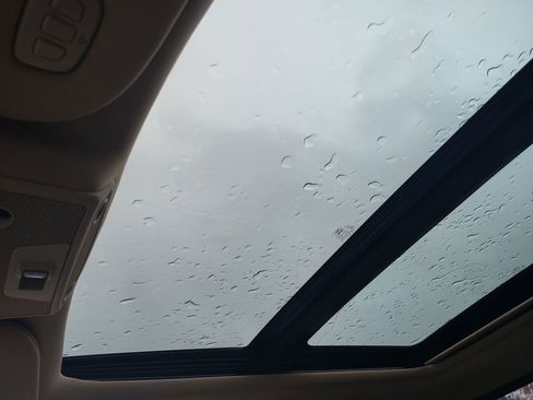 Used 2016 Ford F150 Lariat image 7