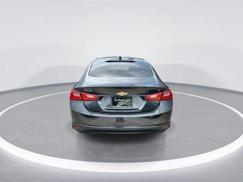 Used 2018 Chevrolet Malibu LT image 7