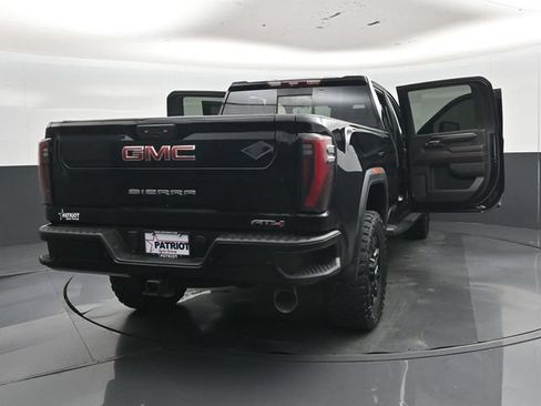 Used 2024 GMC Sierra 2500 AT4 w/ AT4 Premium Plus Package AWD/4WD image 55