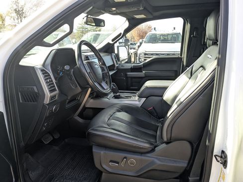 Used 2020 Ford F150 Platinum w/ Equipment Group 701A Luxury image 17