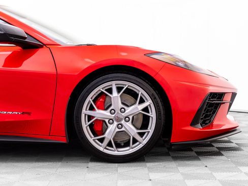 Used 2022 Chevrolet Corvette Stingray Preferred Cpe w/ Z51 Performance Package RWD image 36