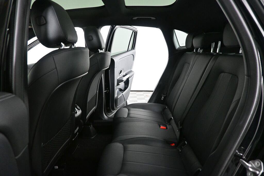 Used 2022 Mercedes-Benz GLA 250 image 19
