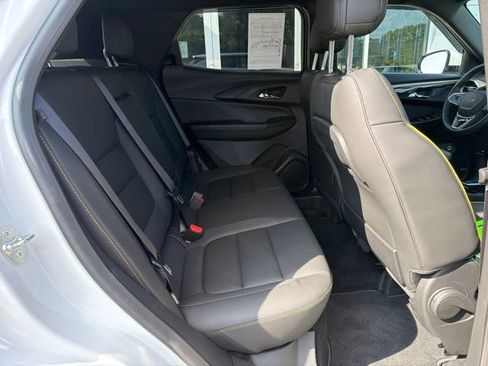 Certified 2024 Chevrolet TrailBlazer ACTIV w/ Convenience Package AWD/4WD image 18