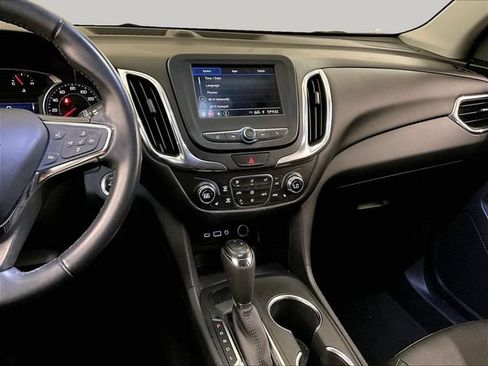 Used 2021 Chevrolet Equinox LT FWD image 6
