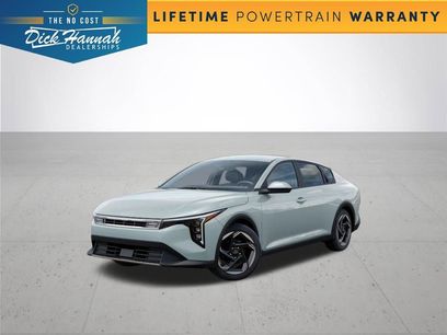 New 2025 Kia K4 EX
