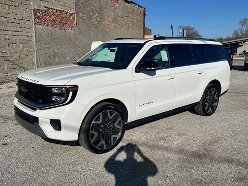 New 2026 Ford Expedition Max Platinum w/ Platinum Ultimate Package image 10