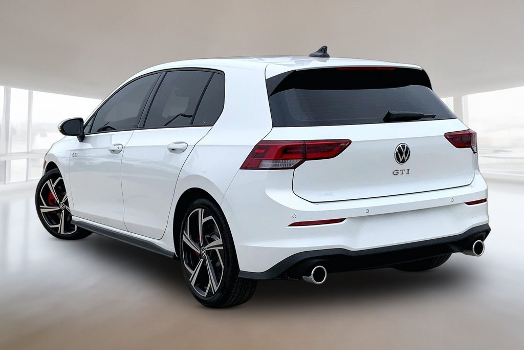 New 2026 Volkswagen GTI SE FWD image 3