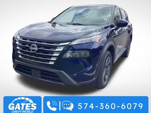 Used 2024 Nissan Rogue SV AWD/4WD image 5