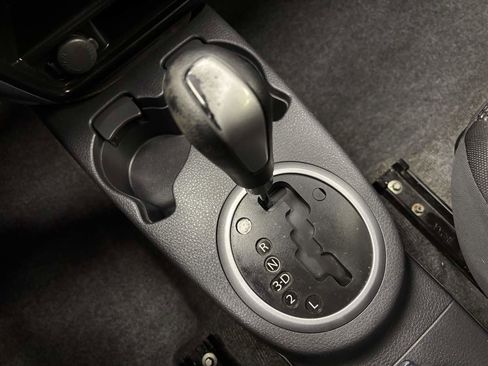 Used 2009 Suzuki SX4 AWD Hatchback image 16