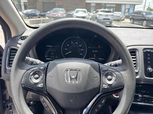 Used 2021 Honda HR-V EX image 20
