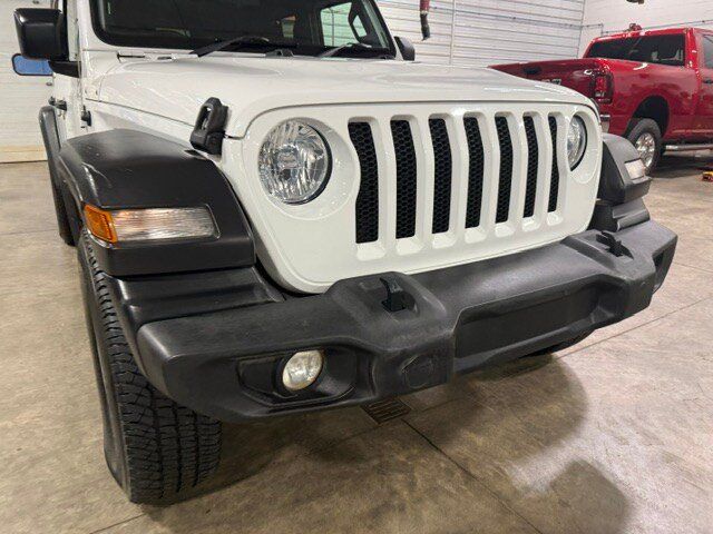 Used 2021 Jeep Wrangler Unlimited Sport AWD/4WD image 2