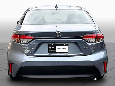 Used 2026 Toyota Corolla LE FWD image 5