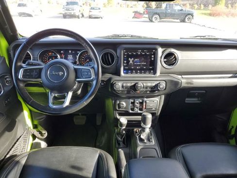 Used 2021 Jeep Wrangler Unlimited Sahara w/ Uconnect 4C Nav & Sound Group AWD/4WD image 31