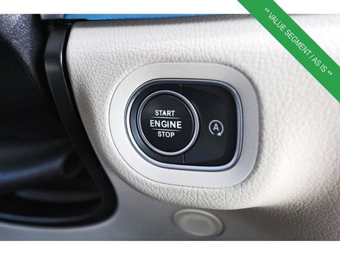 Used 2021 Mercedes-Benz GLS 450 4MATIC image 30