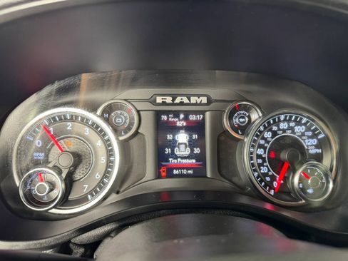 Used 2020 RAM 1500 Lone Star AWD/4WD image 14