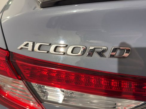 Used 2021 Honda Accord Sport Special Edition image 10