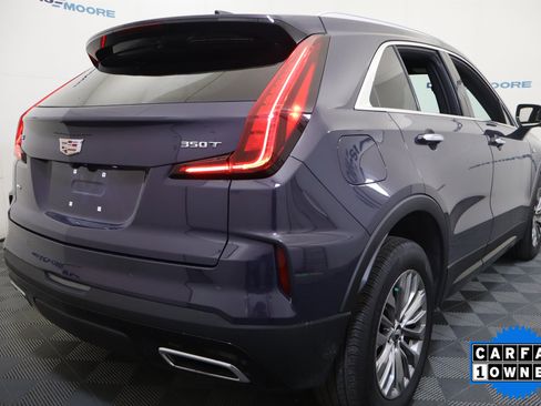 Used 2025 Cadillac XT4 Premium Luxury image 5