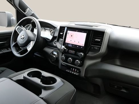 New 2026 RAM 1500 Express RWD image 17