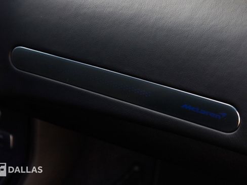 Used 2023 McLaren GT image 32