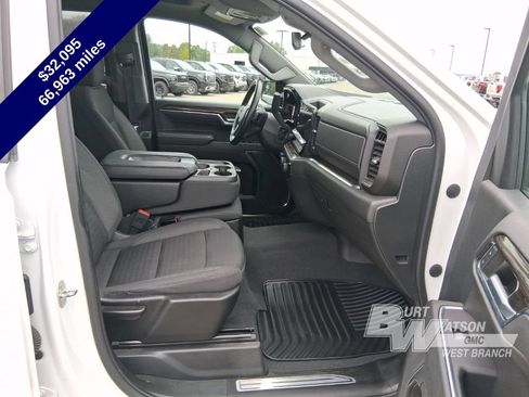 Used 2023 Chevrolet Silverado 1500 RST w/ Protection Package AWD/4WD image 11