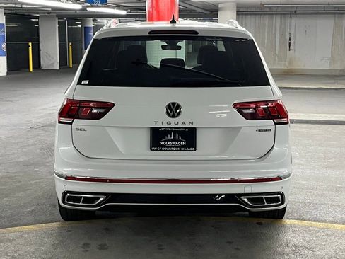 Certified 2024 Volkswagen Tiguan SEL R-Line image 33