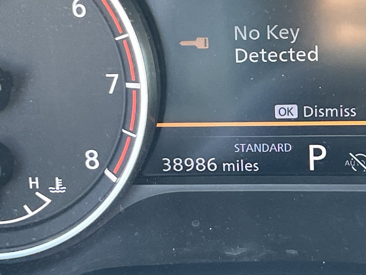 Used 2024 Nissan Rogue SV FWD image 7