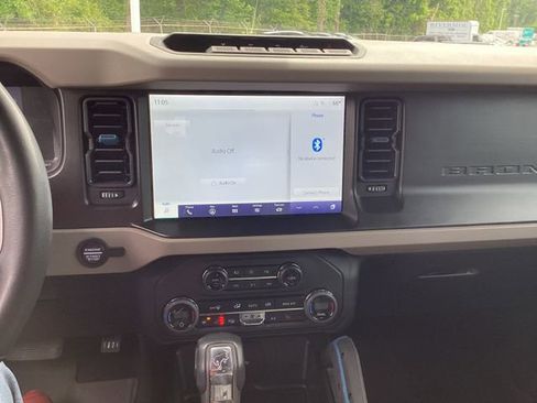 Used 2023 Ford Bronco Wildtrak AWD/4WD image 2