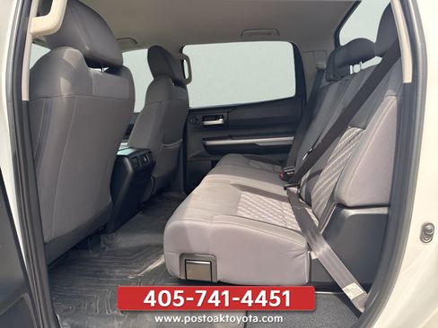 Used 2019 Toyota Tundra SR5 w/ SR5 Upgrade Package AWD/4WD image 11