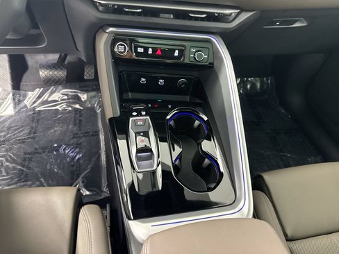 Used 2025 Audi Q5 Prestige AWD/4WD image 22