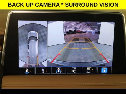 Used 2021 Chevrolet Tahoe Premier w/ Premium Package image 13