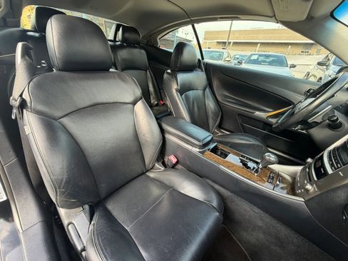 Used 2012 Lexus IS 250C w/ Luxury Pkg RWD image 14