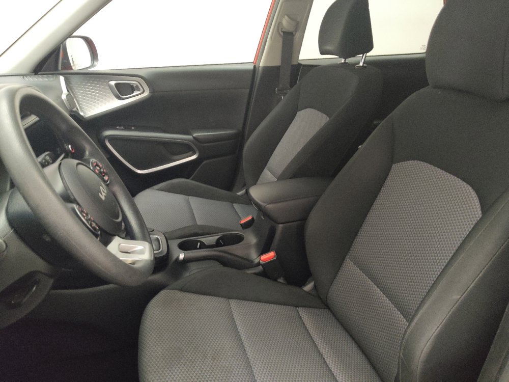 Used 2022 Kia Soul LX w/ Technology Package FWD image 17