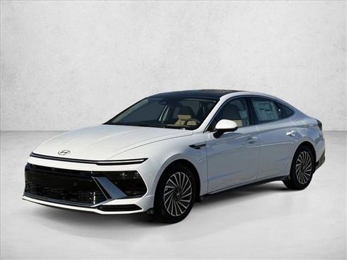 New 2026 Hyundai Sonata Limited FWD image 1