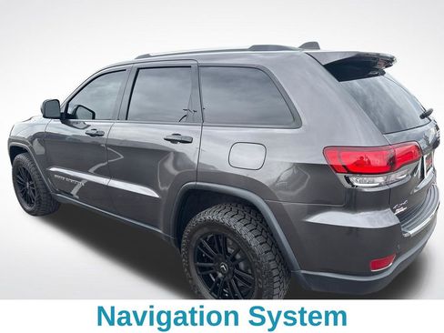 Used 2021 Jeep Grand Cherokee Limited AWD/4WD image 4