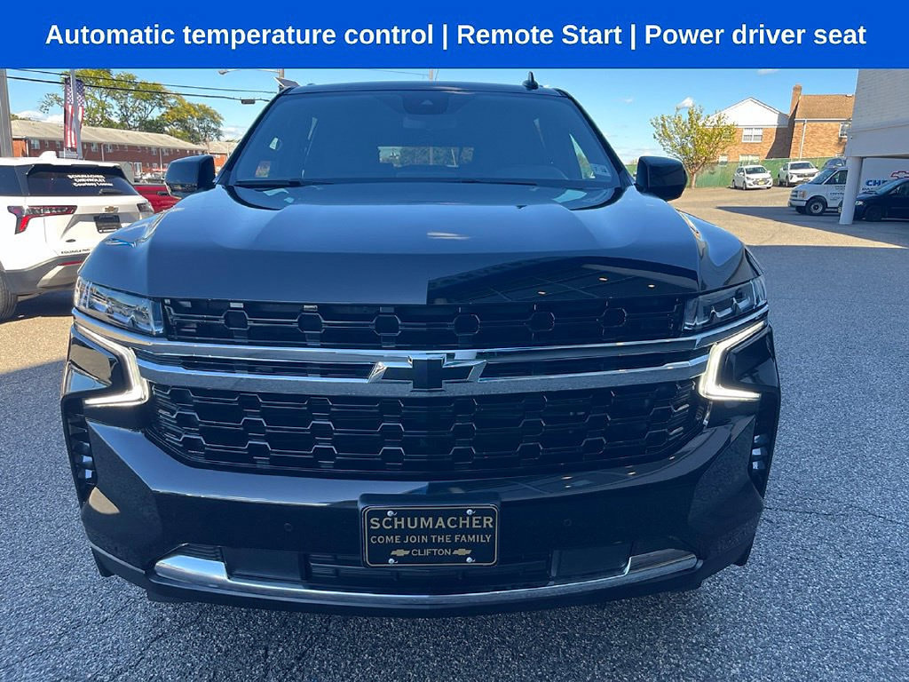 Used 2023 Chevrolet Suburban LS w/ Driver Alert Package AWD/4WD image 2