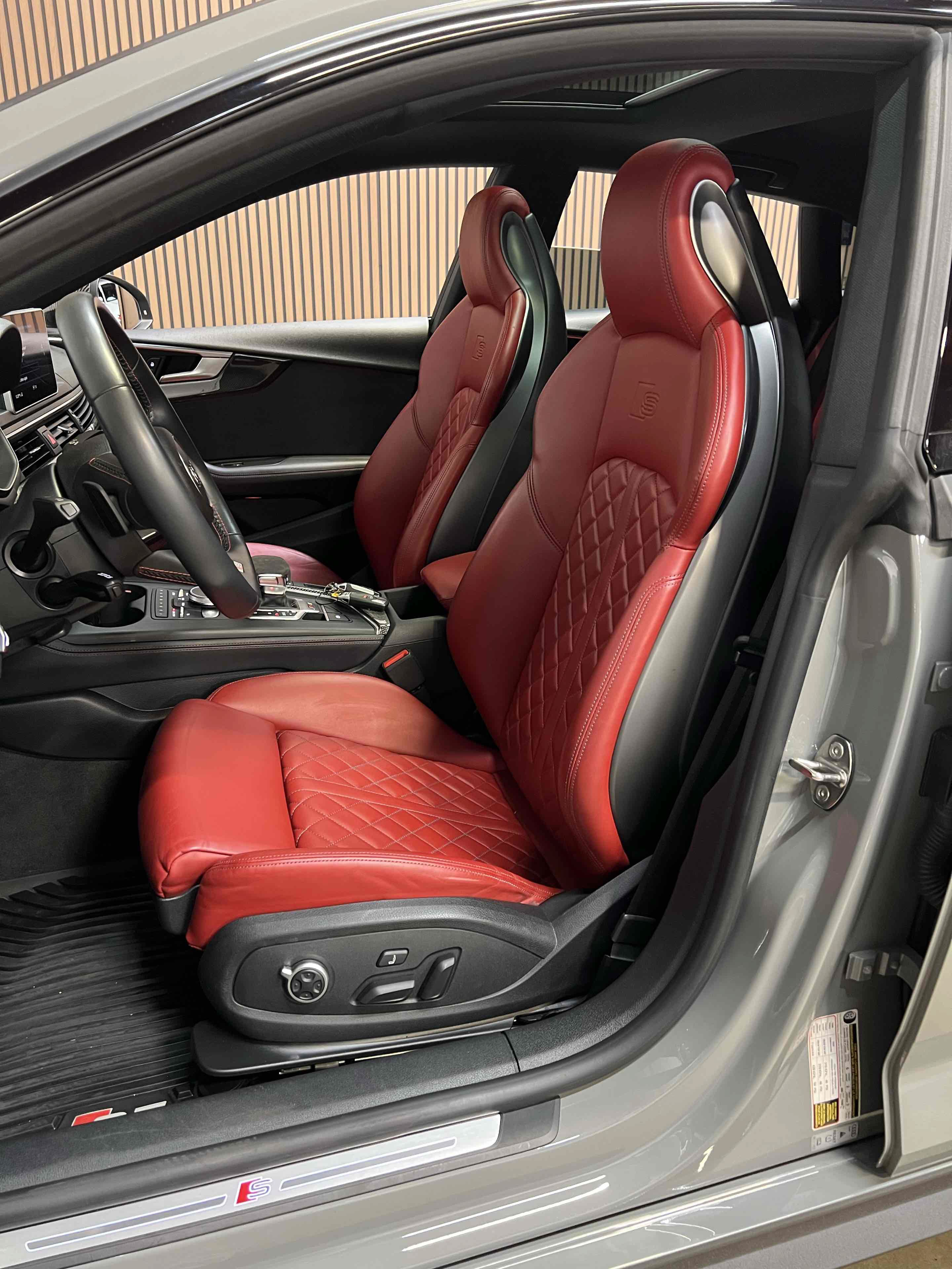 Used 2019 Audi S5 Prestige AWD/4WD image 36