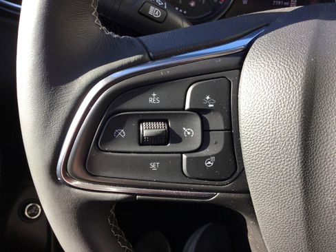 Used 2023 Buick Encore GX Essence w/ Experience Buick Package image 19