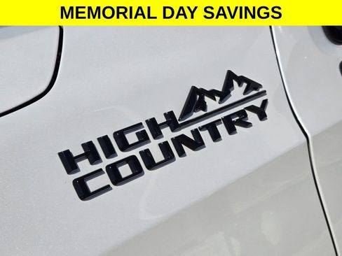 Used 2023 Chevrolet Tahoe High Country w/ Advanced Technology Package AWD/4WD image 37