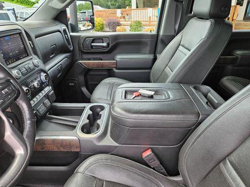 Used 2020 GMC Sierra 3500 Denali w/ Denali Ultimate Package AWD/4WD image 12