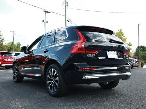 Used 2023 Volvo XC60 B5 Plus FWD image 8