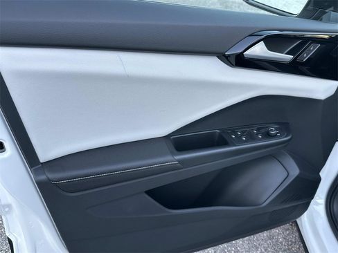 New 2026 Volkswagen Taos S image 12