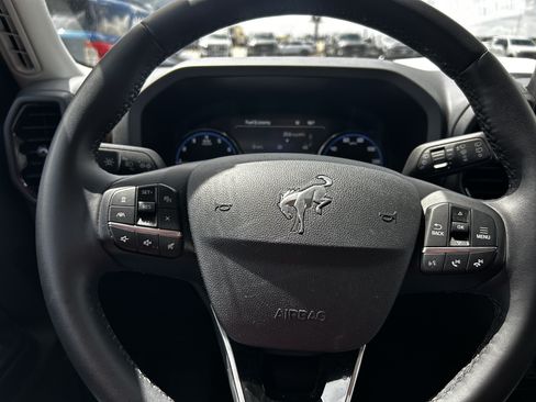 Used 2024 Ford Bronco Sport Outer Banks w/ Tech Package AWD/4WD image 18