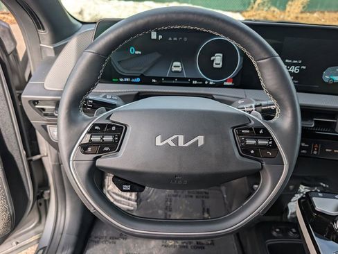 Certified 2024 Kia EV6 GT-Line w/ GT-Line White Seat Package image 22