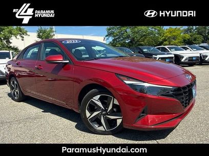 Used 2023 Hyundai Elantra SEL w/ Convenience Package