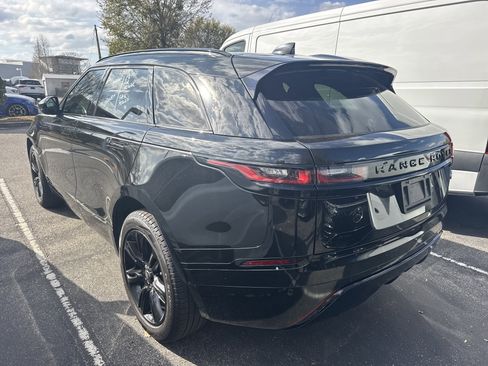 Used 2023 Land Rover Range Rover Velar R-Dynamic S image 3