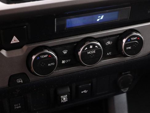Used 2021 Toyota Tacoma SR5 RWD image 16