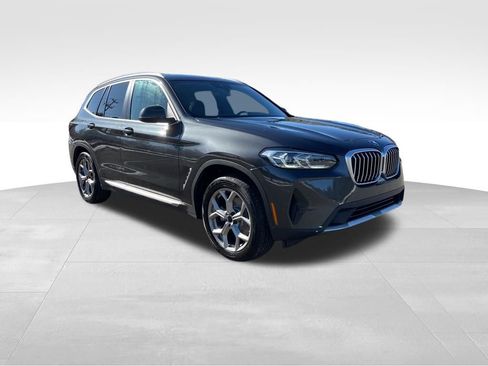 Used 2024 BMW X3 xDrive30i image 4
