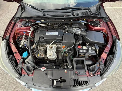 Used 2015 Honda Accord EX image 10